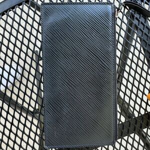 Louis Vuitton Black Epi Leather Zipper Pouch